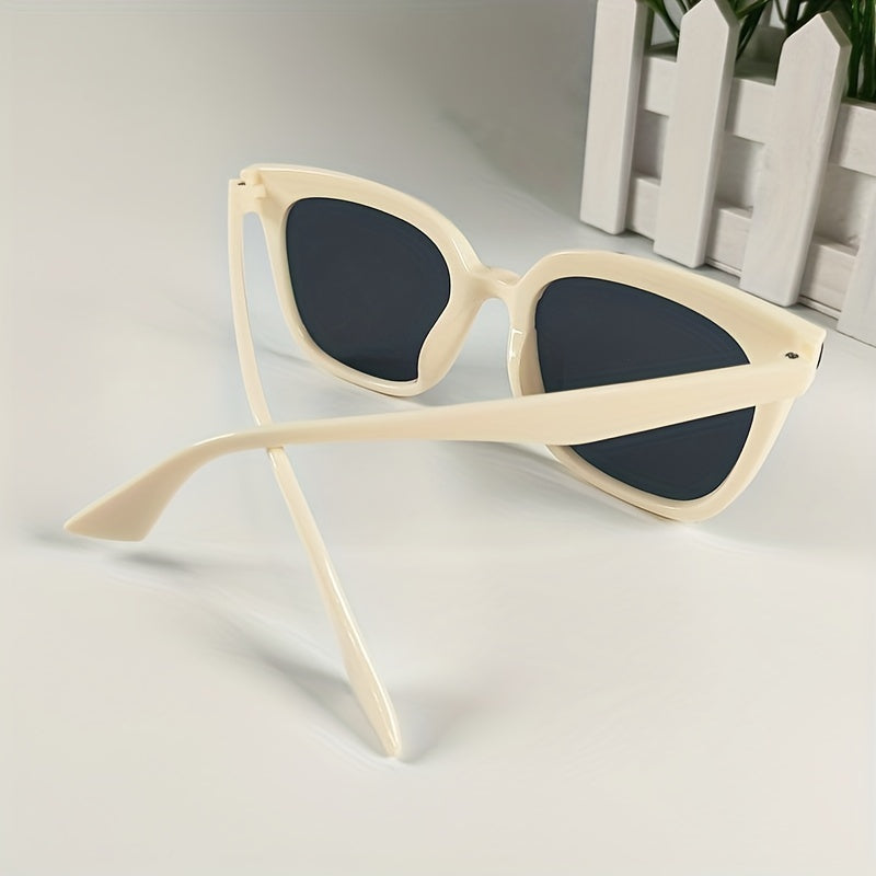 Cat Eye Sunglasses UV400 with Glasses Bag & Cloth