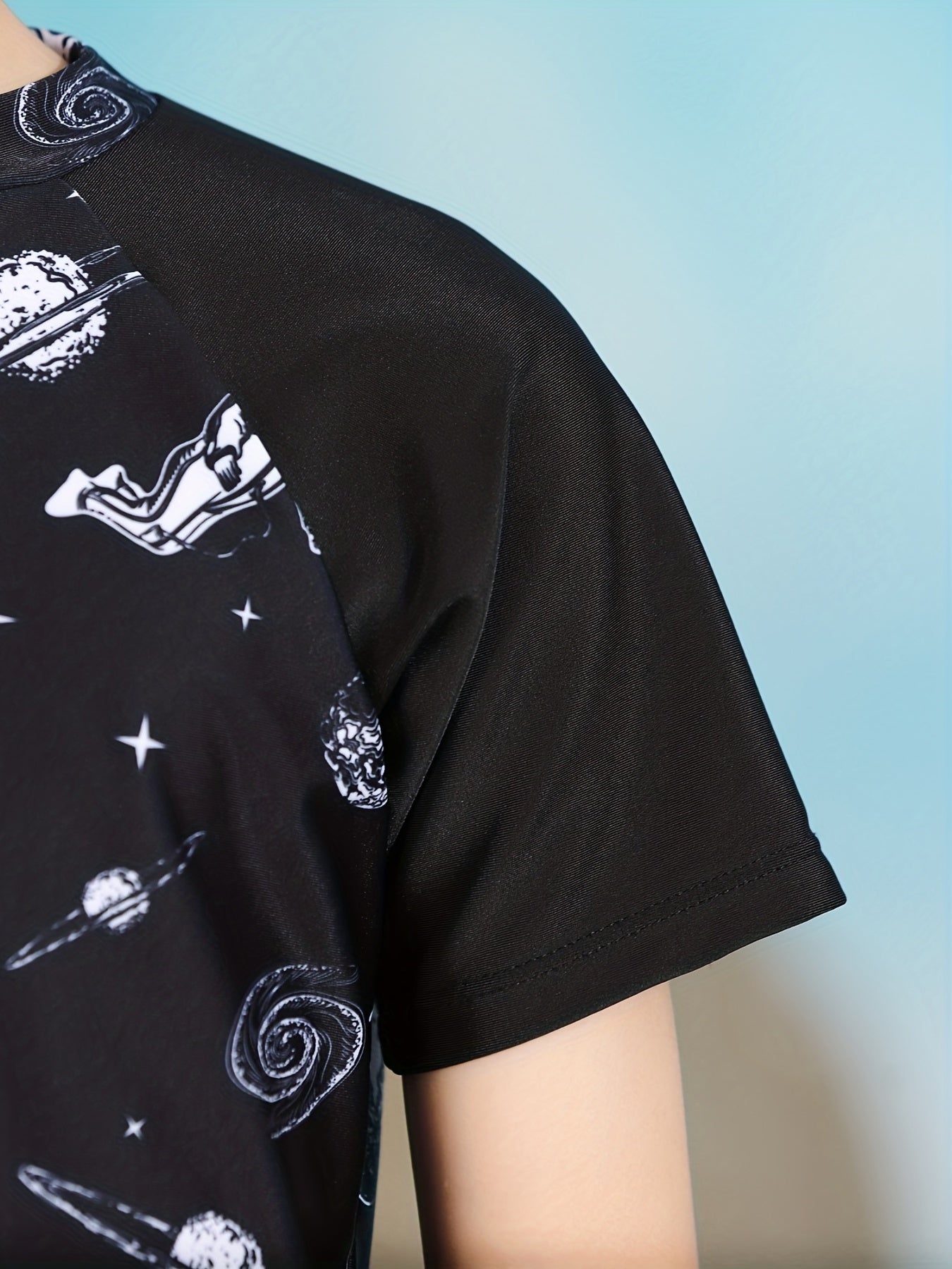 Boy's Planet Pattern Swimsuit 2pcs Set Cartoon Astronaut Print