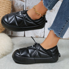 Women's Snow Boots with Letter Patches Lightweight Flat Ankle Boots