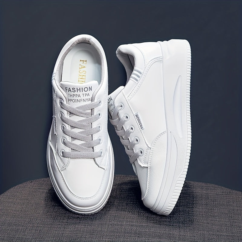 Women's Lace-Up Low Top Skate Shoes for Casual Wear