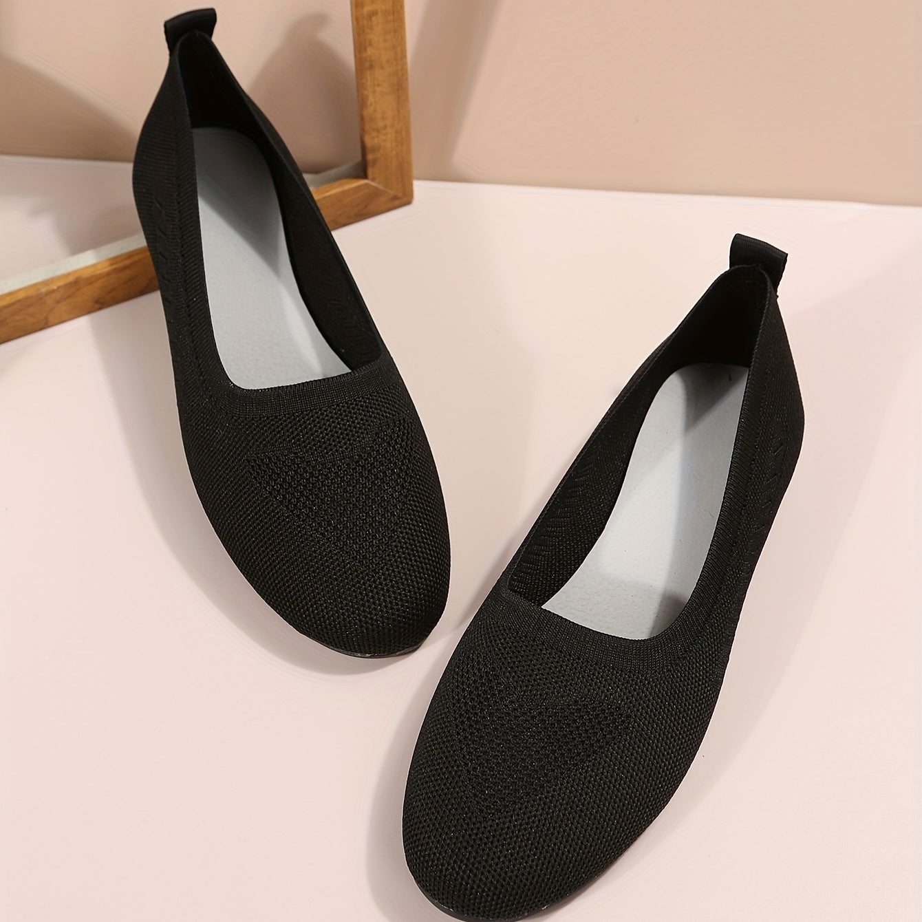 Women's Soft Sole Knit Flat Shoes Slip On Casual Breathable Flats