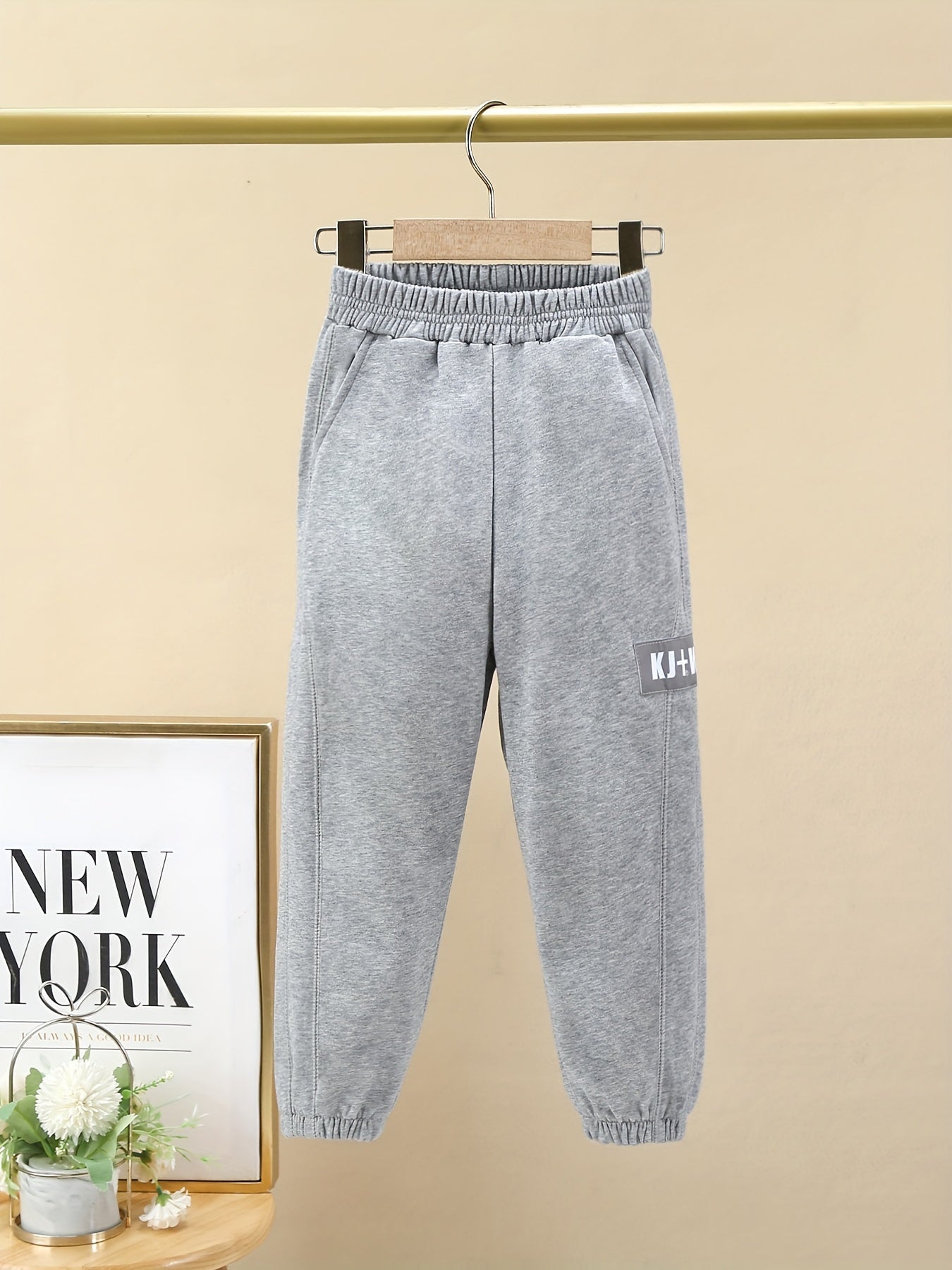 Girls' Bear Graphic Jogger Sweatpants With Pockets for Workout