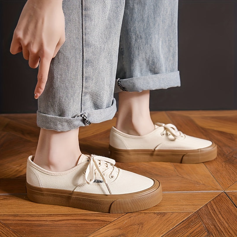 Women's Flat Skate Shoes Casual Round Toe Low Top Walking Sneakers