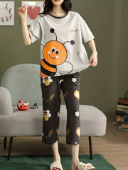Bee Print Pajama Set Short Sleeve Crew Neck Top & Crop Pants Women's Sleepwear