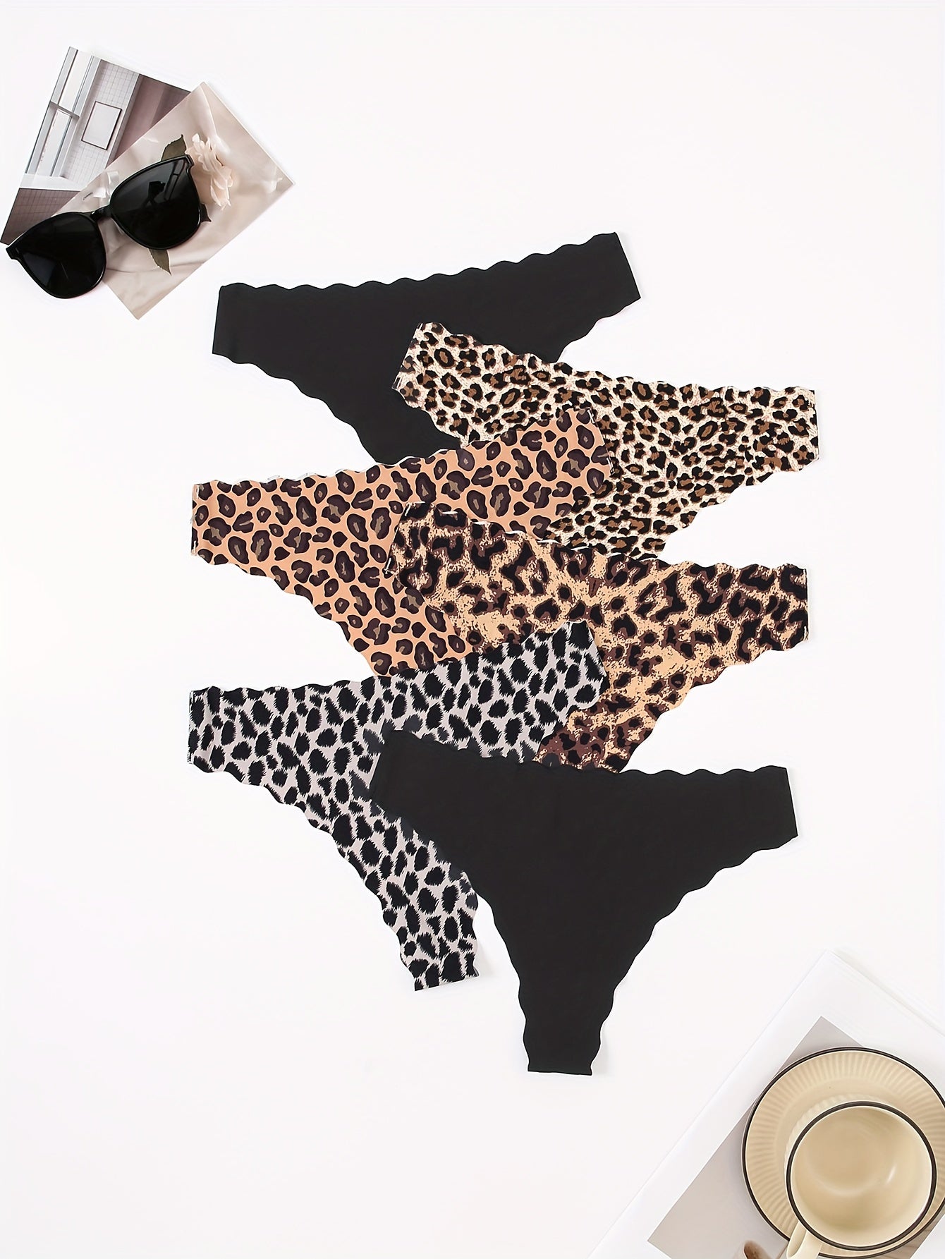 6pcs Leopard Thongs Scallop Trim Seamless & Comfy Stretchy Intimates Panties