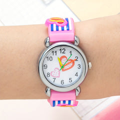 Pink Heart Kids Quartz Watch Round Watch