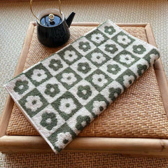 Flower Pattern Hand Towel Coral Fleece Soft Skin-friendly Face Towel