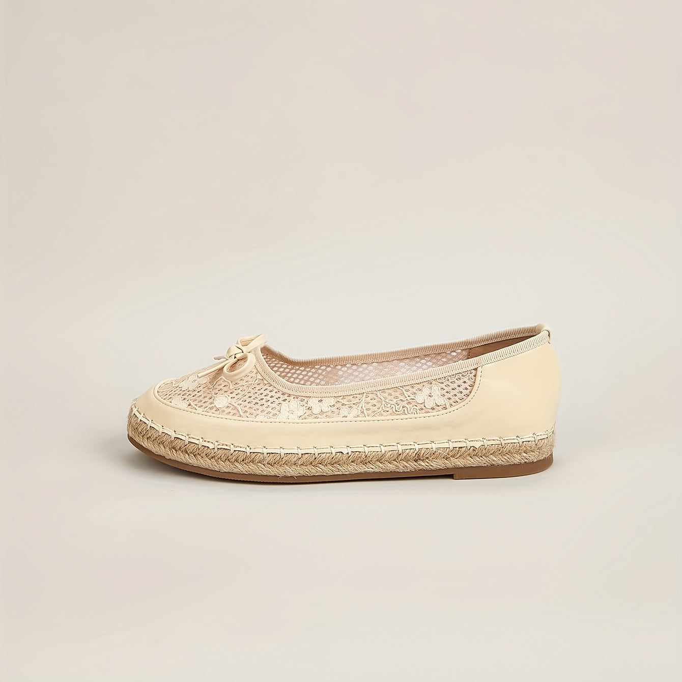 Floral Mesh Espadrille Flats with Bow Detail - Slip On Casual Outdoor Shoes