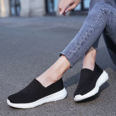 Women's Mesh Breathable Slip On Walking Shoes