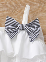 2pcs Lace Camisole Top & Elastic Waist Striped Shorts Set