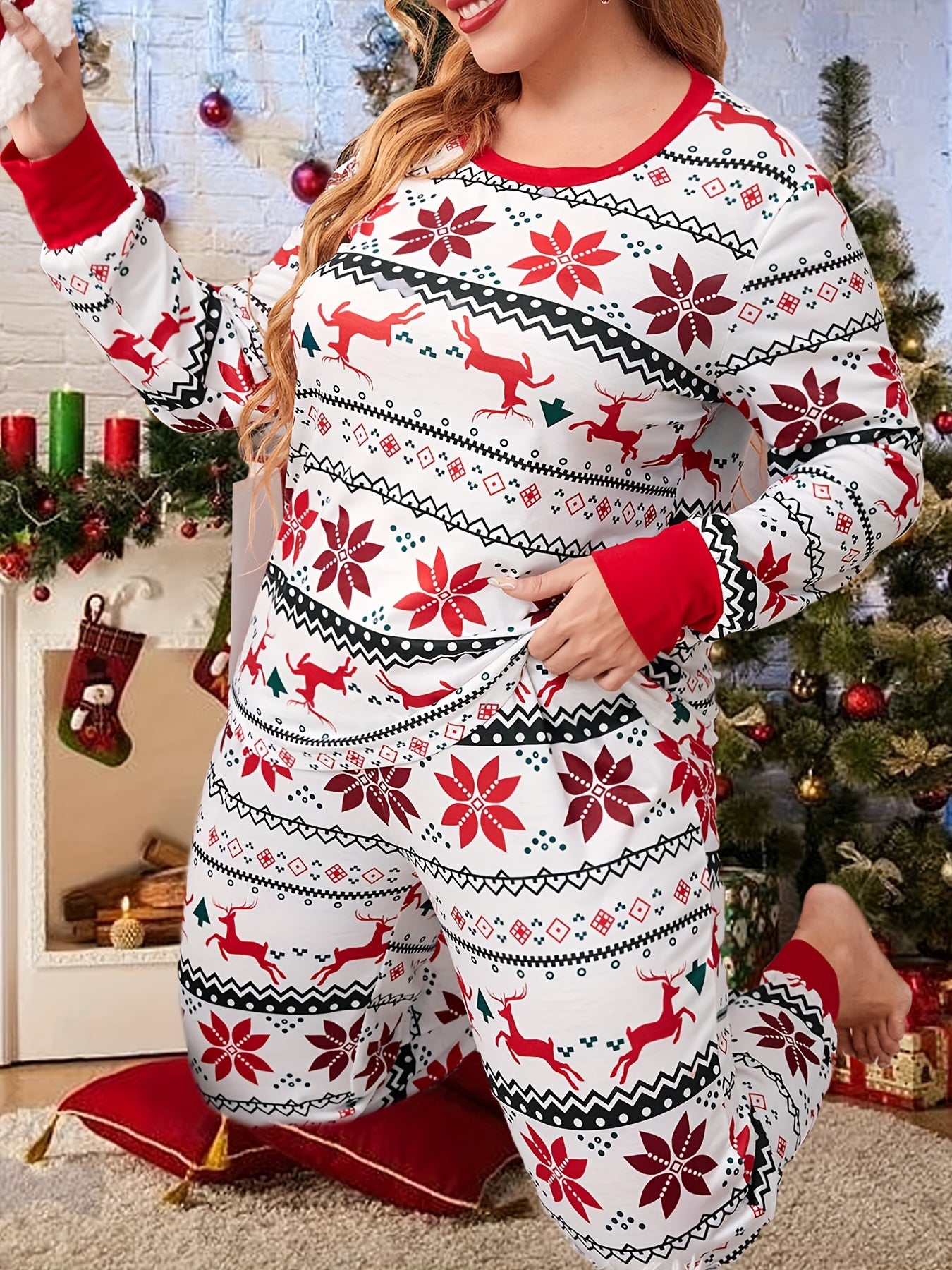 Women's Plus Elk Print Tee & Joggers Set - Christmas Casual Loungewear
