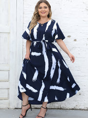 Plus Size Brush Print Short Sleeve V Neck Maxi Dress With Belt