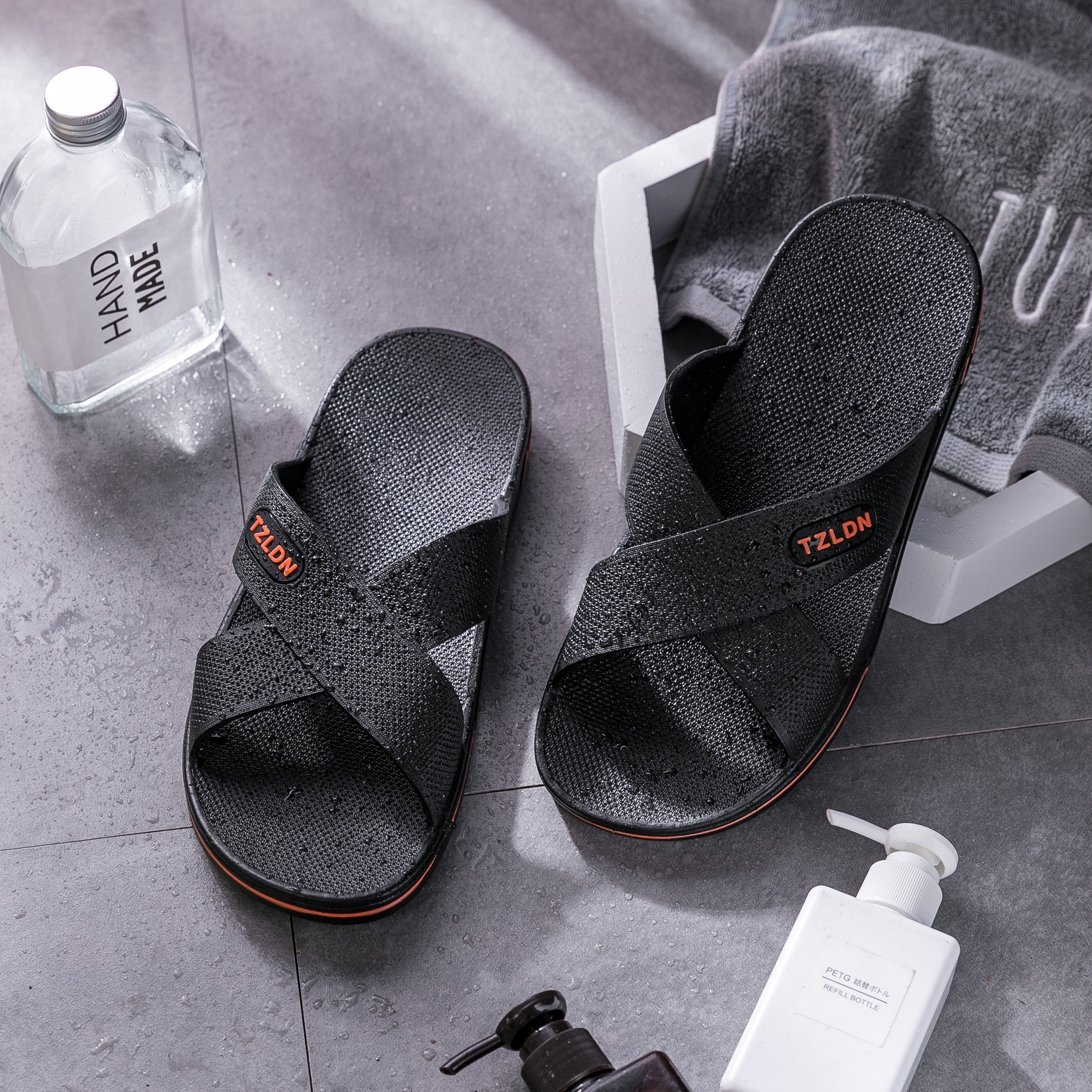 Men's Lightweight Non Slip Slides Quick Drying Comfort Slides