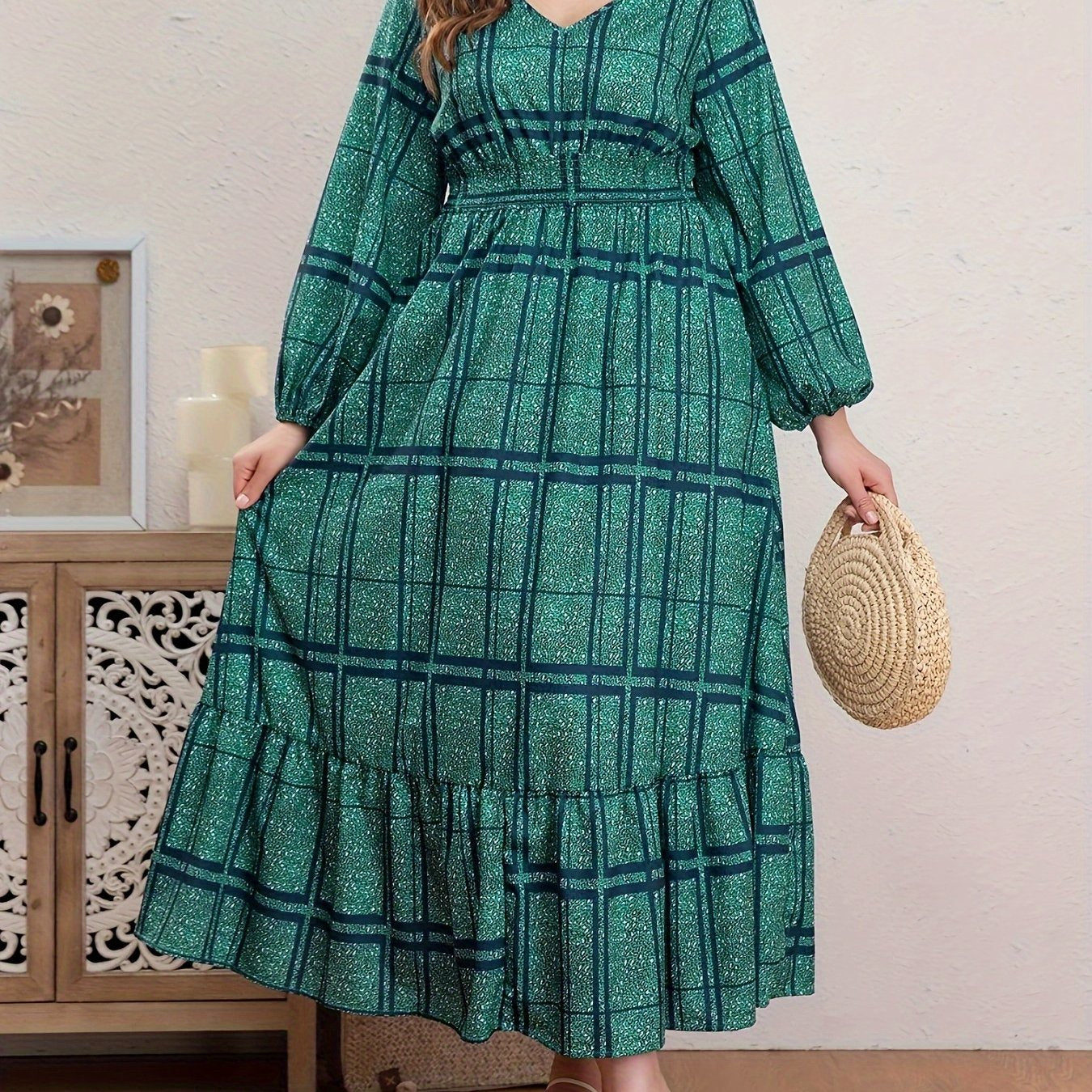 Plus Size Grid Print Long Sleeve V Neck Maxi Dress