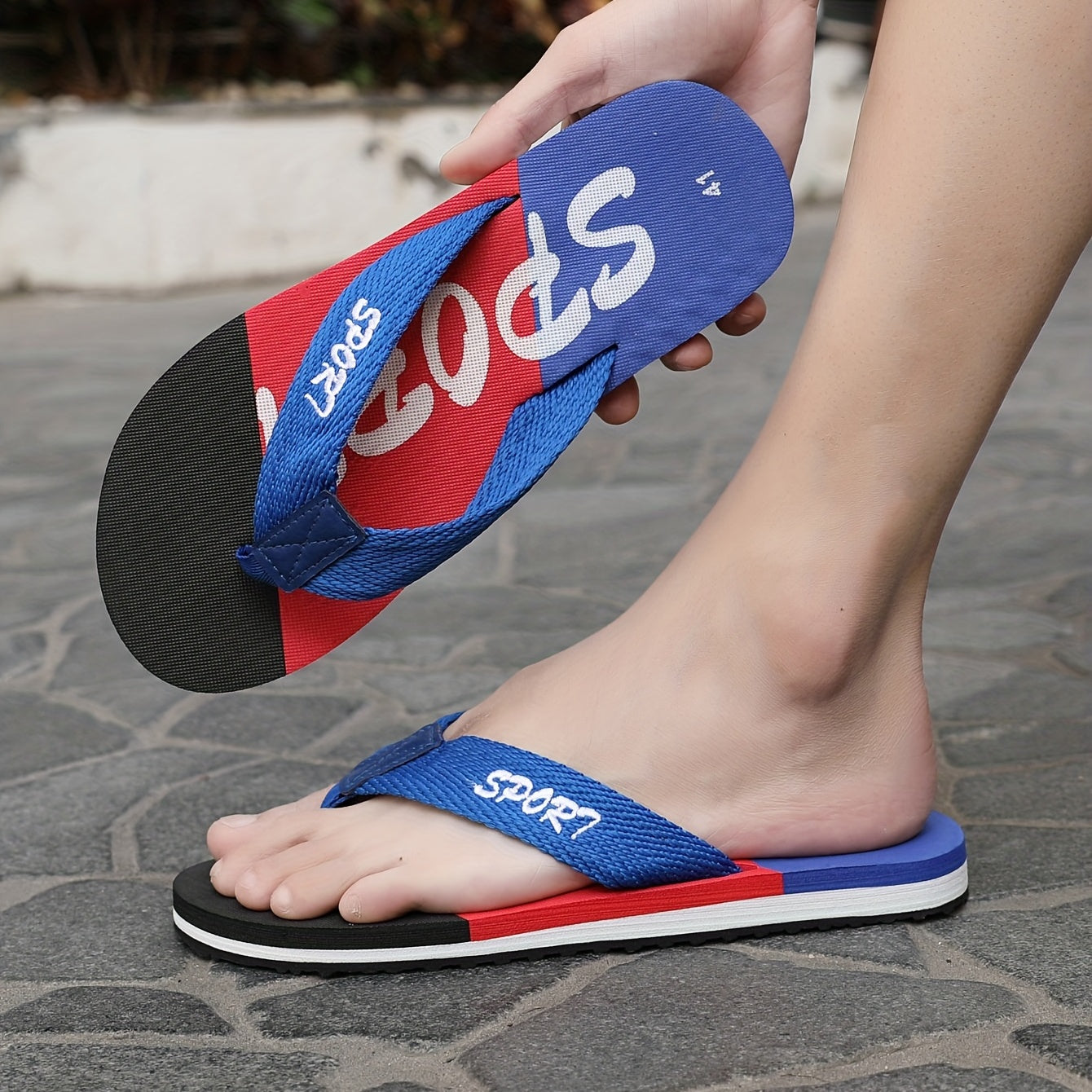 Men's Striped Flip Flops Lightweight Comfortable Sandals