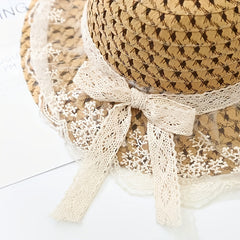 Women's Sunshade Straw Hat with Lace Bow Decor
