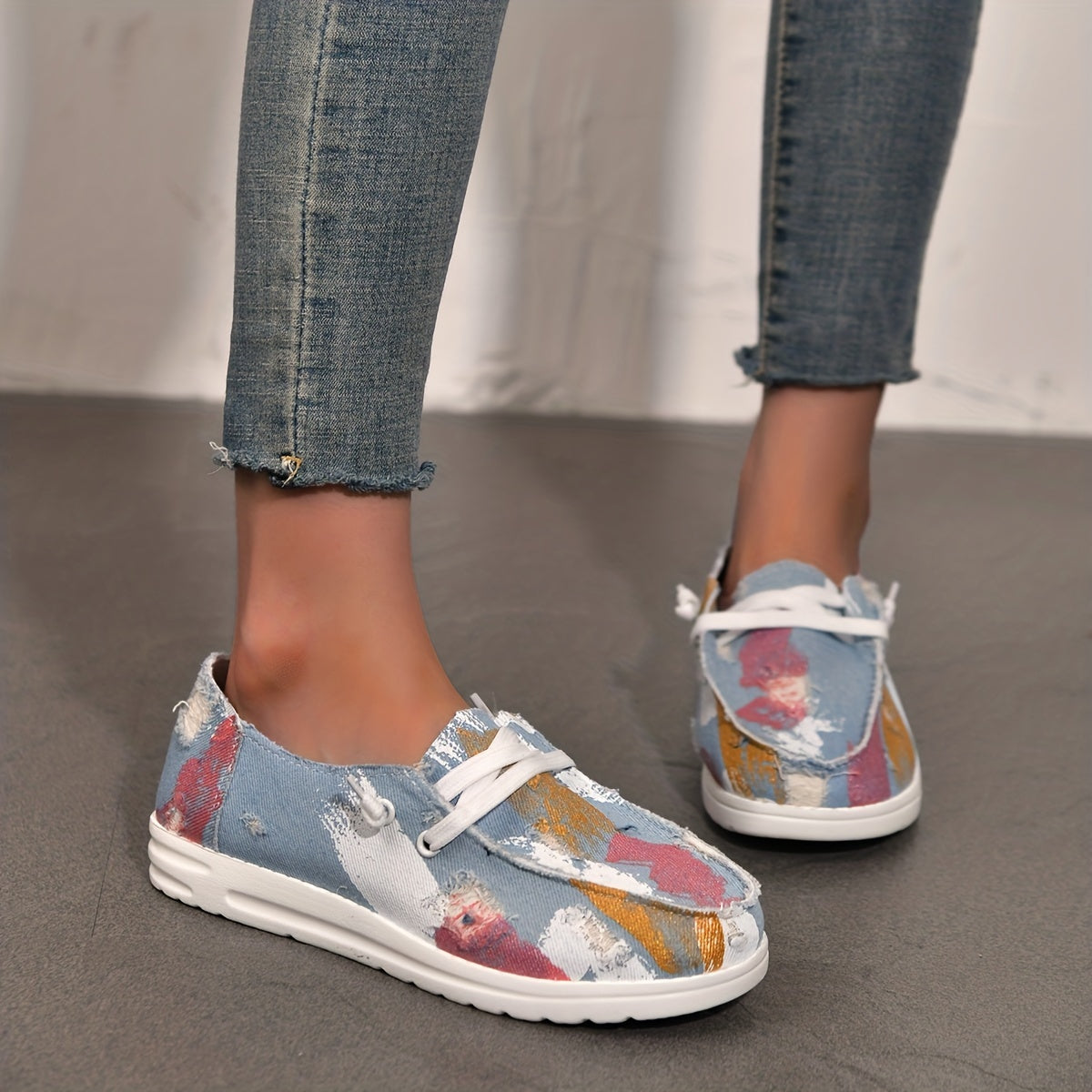 Graffiti Print Slip On Loafers Shoes Lightweight Canvas Sneakers
