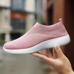 Women's Lightweight Mesh Slip-On Sneakers for Outdoor Walking