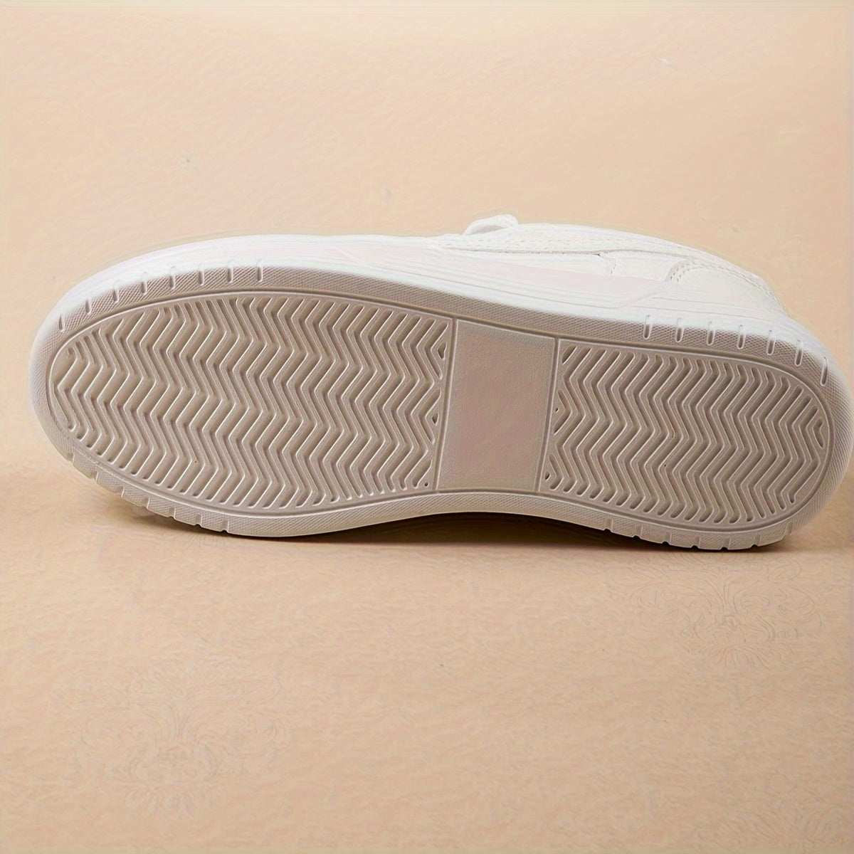 Solid Flat Sports Sneakers Slip resistant Leisure Outdoor Sport Shoes