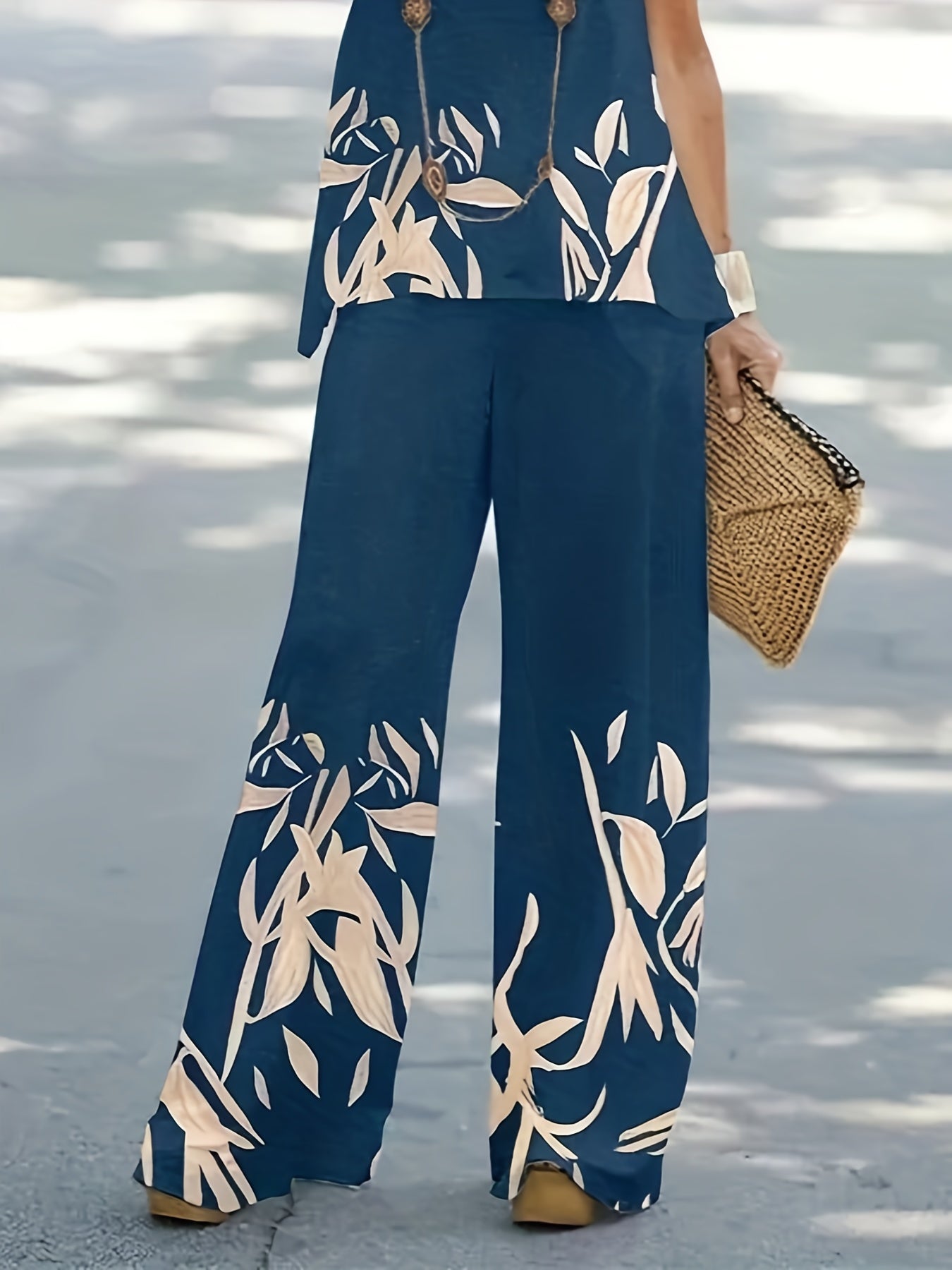 Women's Plus Leaf Print Tank Top & Pants 2 Piece Set