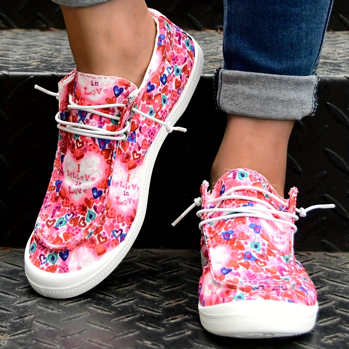 Pink Heart Letter Print Women's Canvas Shoes Flat Comfortable Lightweight