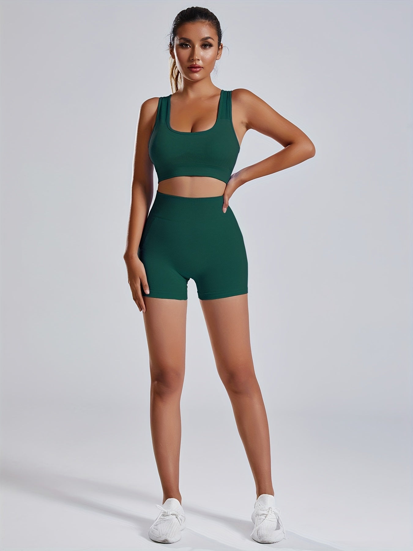 Women's Activewear Set: Sports Bra & High Waist Shorts for Yoga