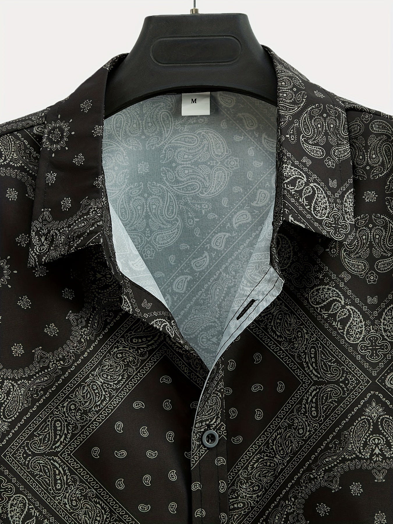 Paisley Print Men's Hawaiian Shirt for Summer Vacation