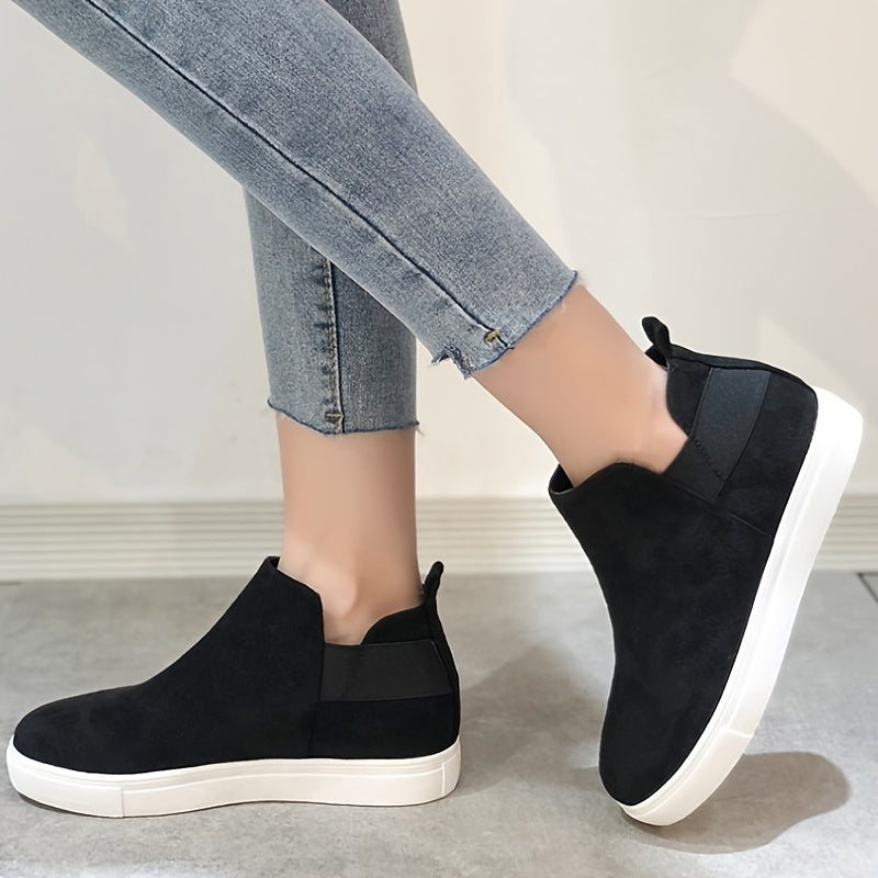 Women's Non slip Medium Tube Sneakers Warm Thick Bottom Skate Shoes