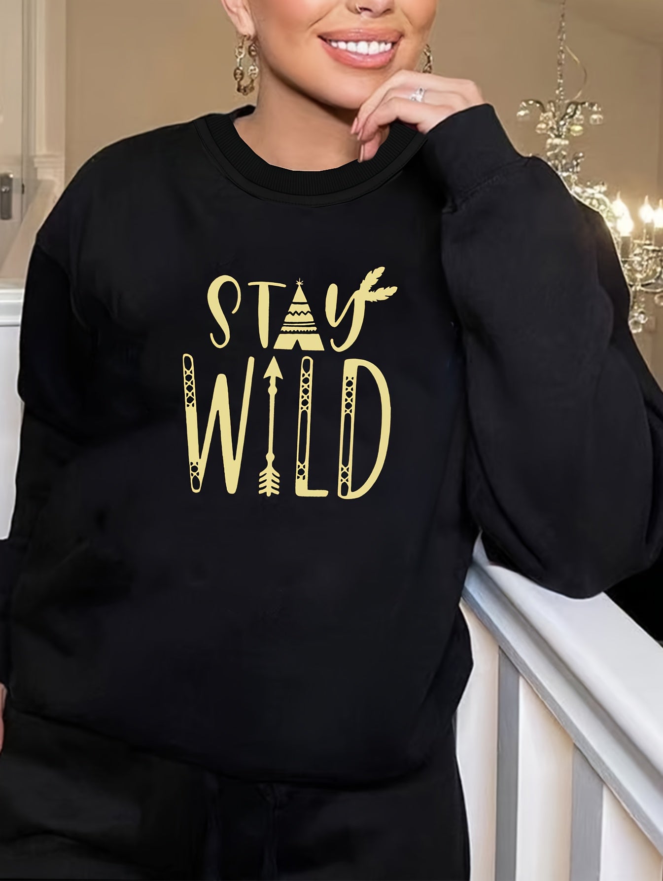 Arrow Letter Print Long Sleeve Top