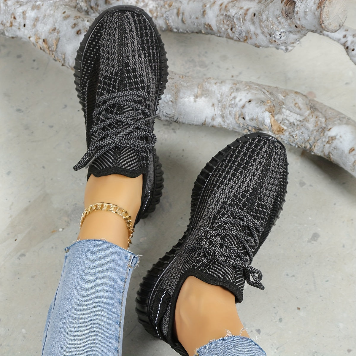 Women's Knitted Sports Shoes Lace Up Low Top Running Shoes