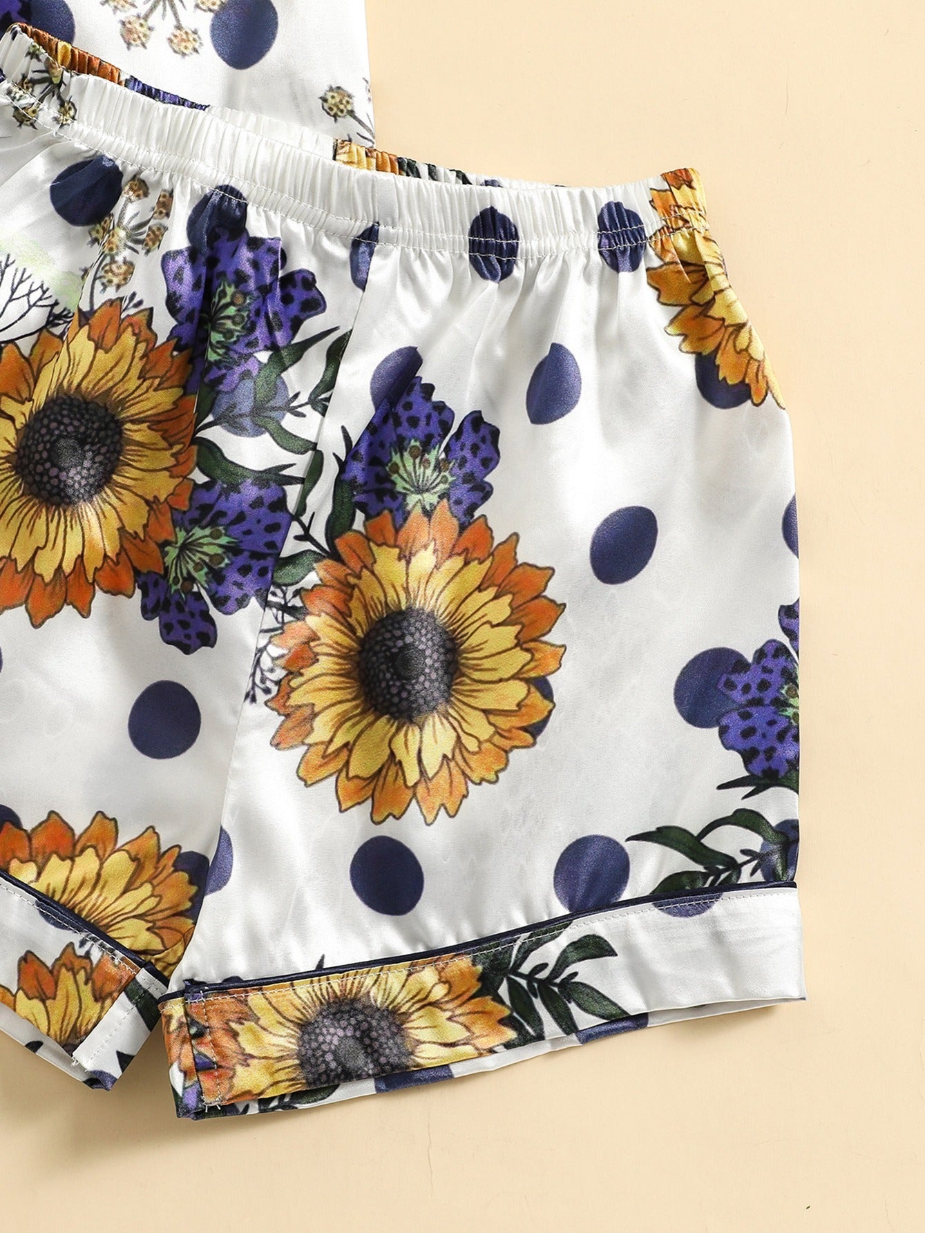 Girls Sunflower Print Top & Short Pants Loungewear Set
