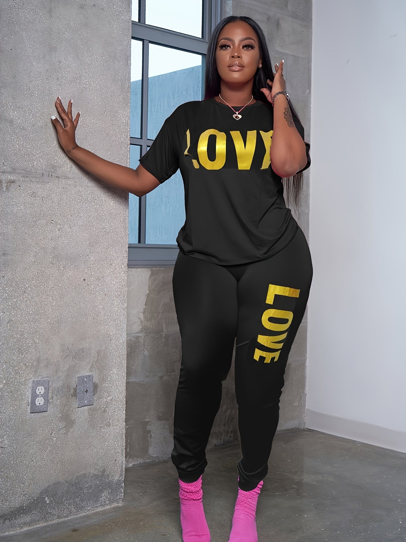 Love Print Short Sleeve Top & Pants Set Women's Plus Sport
