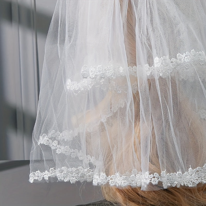 Short Lace Edge Bridal Wedding Veil With Comb
