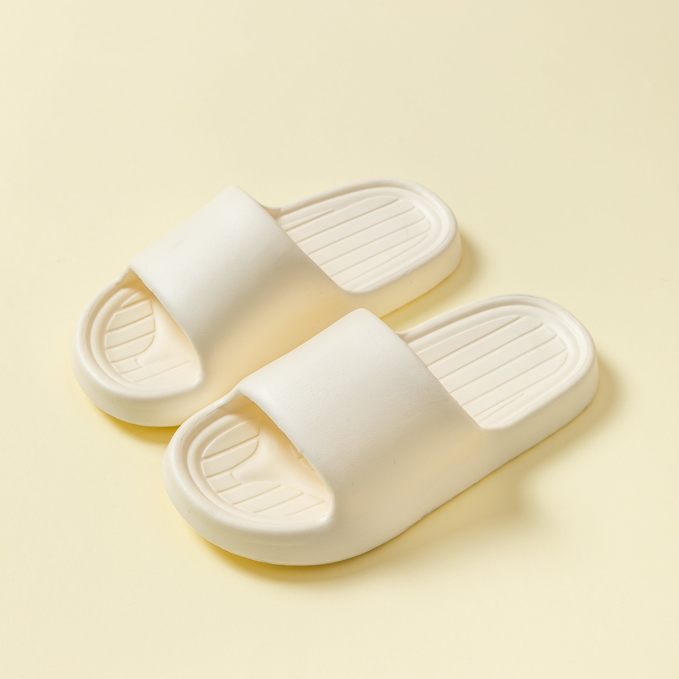 Women's Solid Slides Soft Sole Lightweight Shower Bathroom Shoes