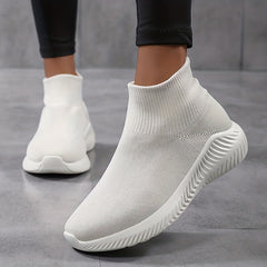 Breathable Slip On Running Shoes Women Lightweight Outdoor Sneakers