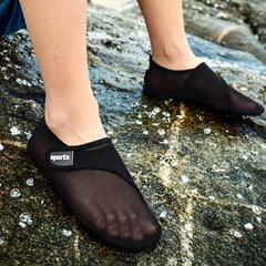 Sporty Water Socks Hook & Loop Fastener Beach Shoes