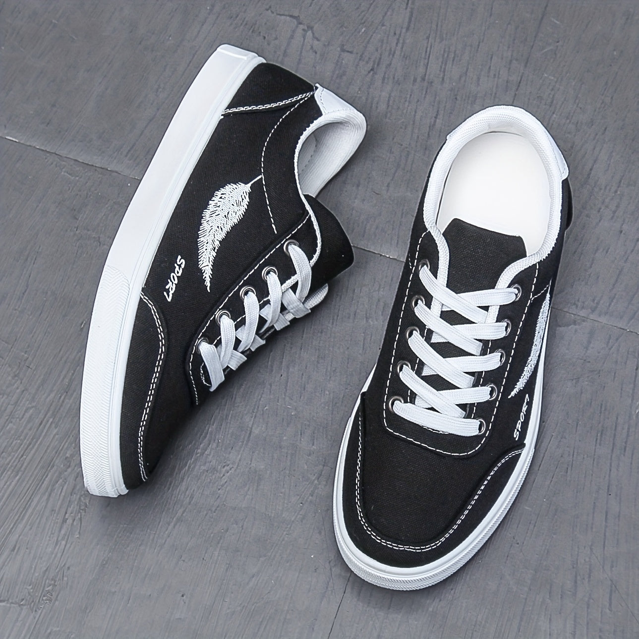 Men's Leaf Pattern Lace up Sneakers Breathable Skate Shoes