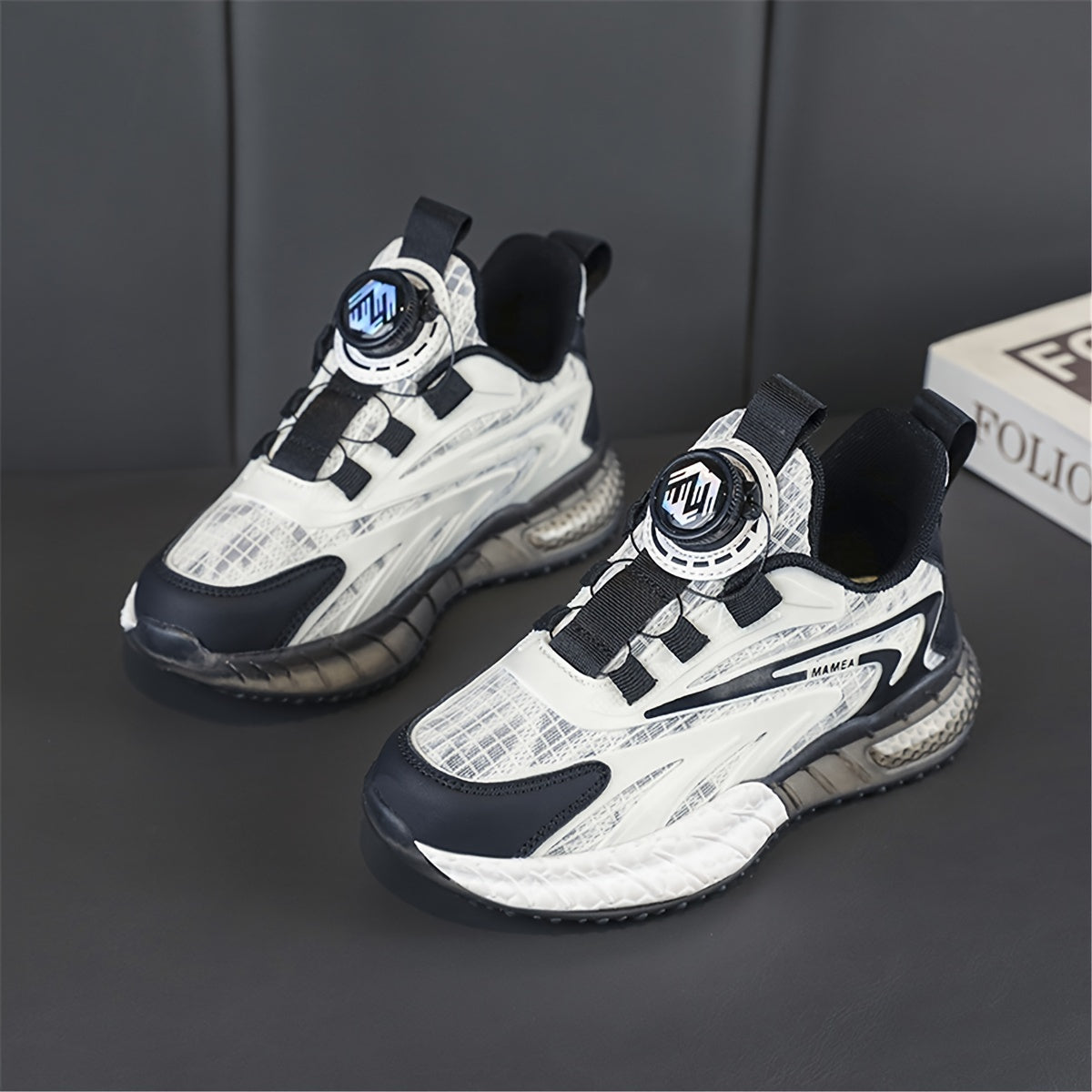 Boy's Running Shoes with Rotating Buckle Anti-Skid Sneakers