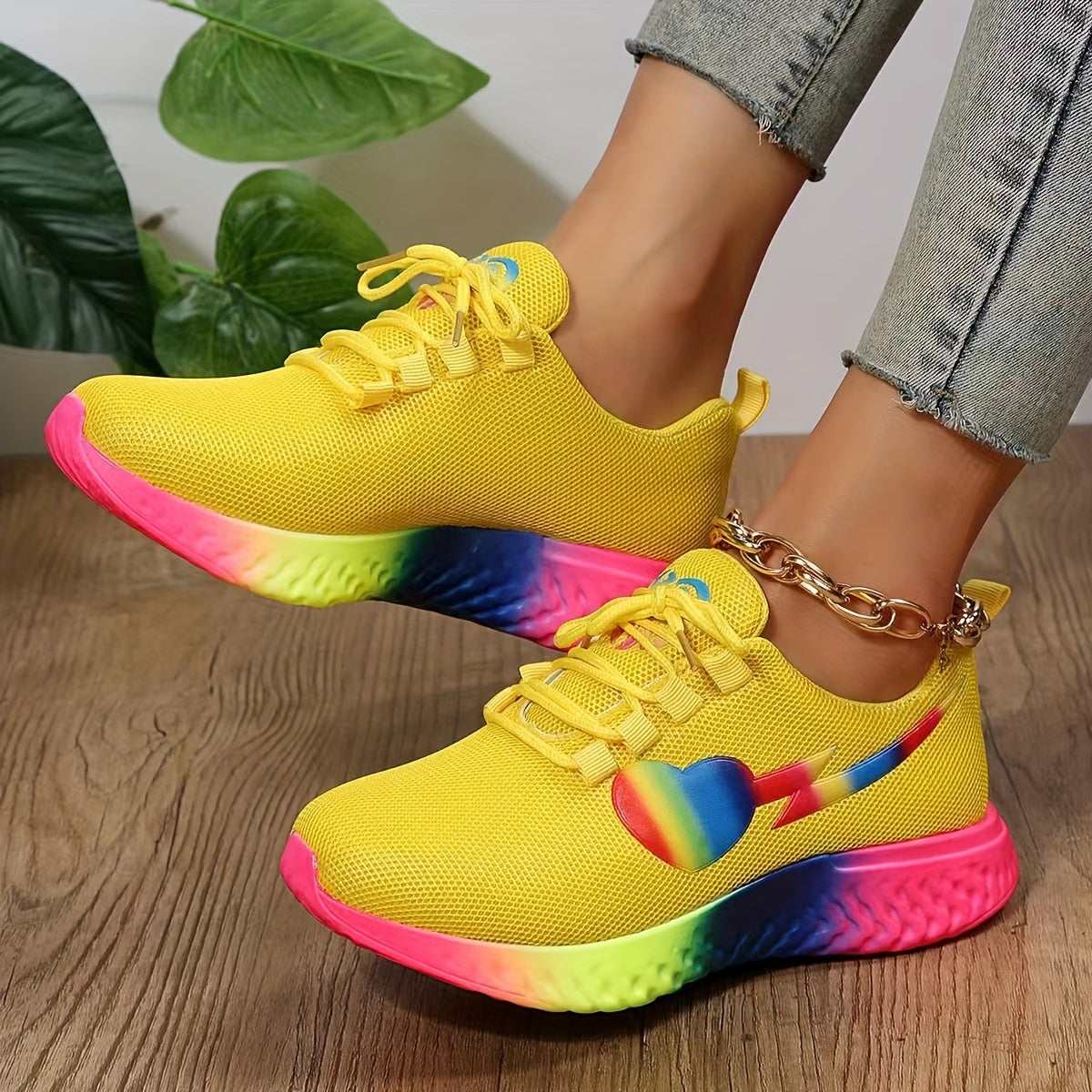 Women's Mesh Running Shoes Non Slip Lightweight Sneakers