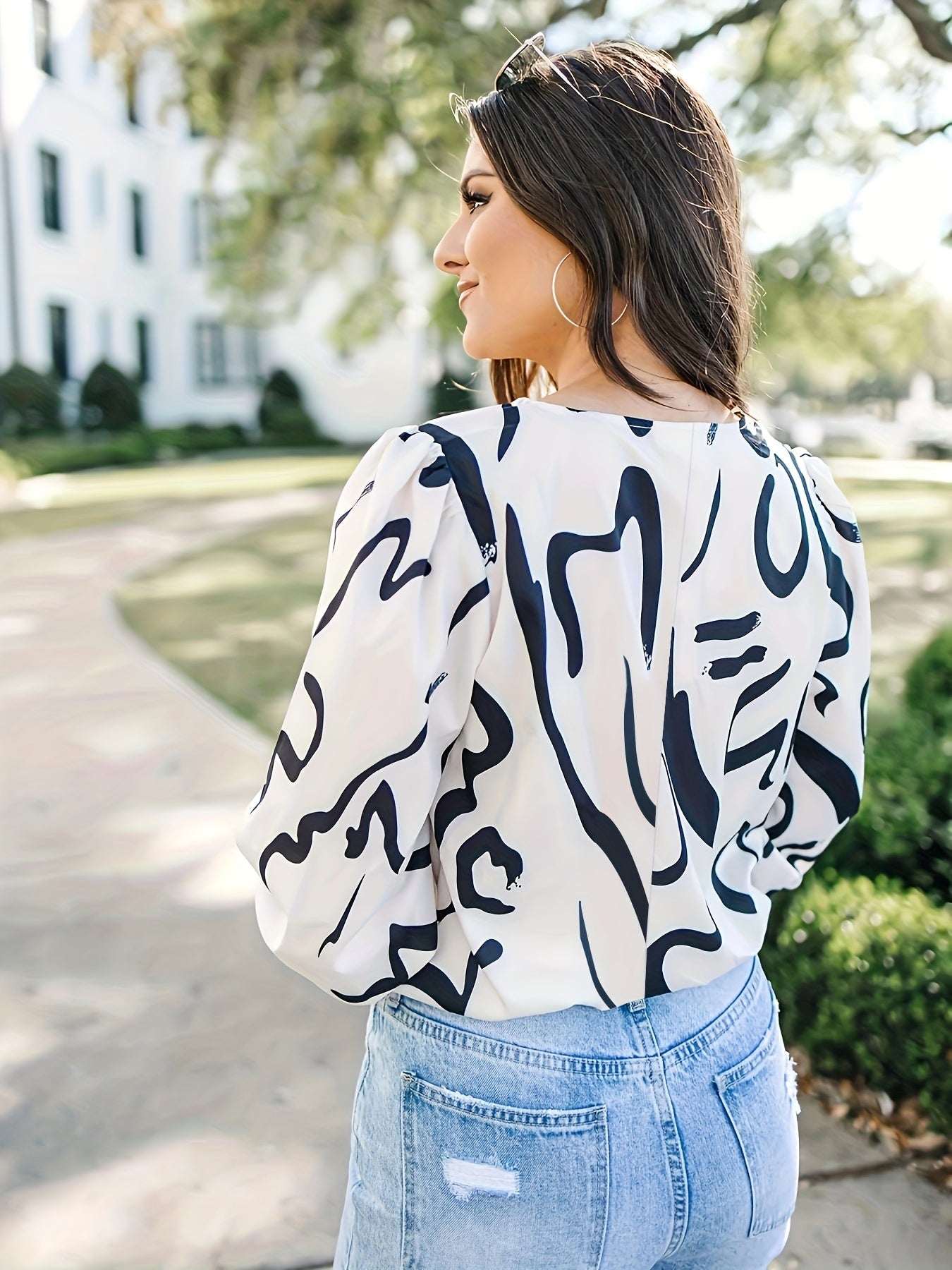 Casual Blouse Women's Plus Graffiti Print Lantern Sleeve Top