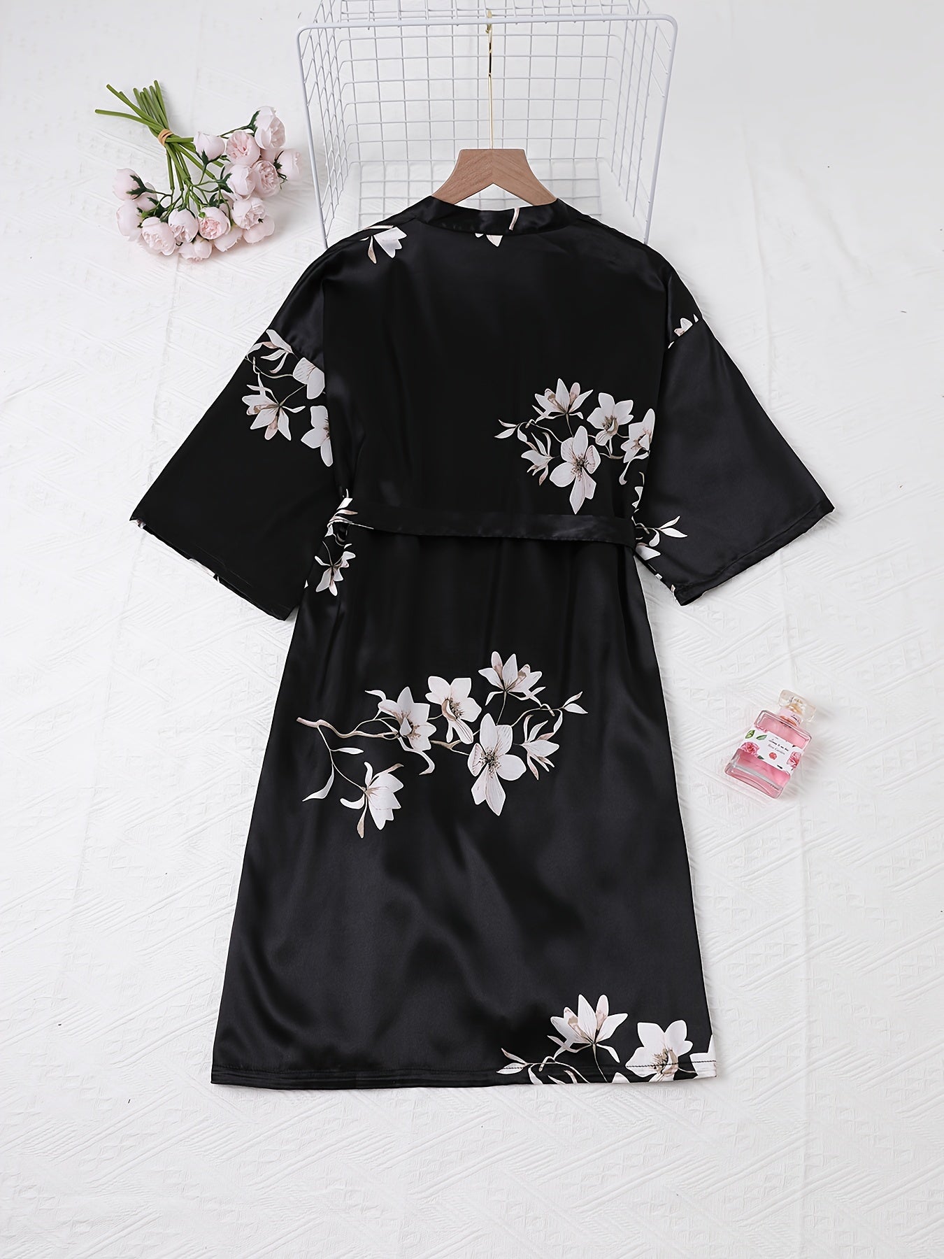 Floral Print Night Robe Short Sleeve V Neck Women's Sleepwear