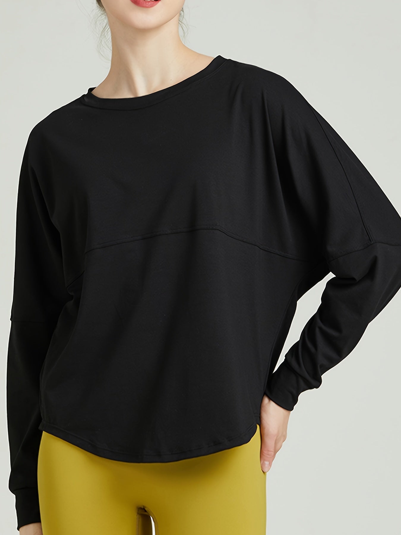 Casual Yoga T Shirt Long Sleeves Round Neck Loose Fit Sports Tee