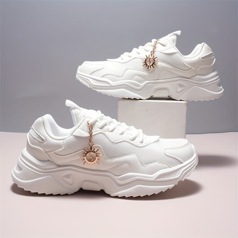 Women's Mesh Breathable Skateboard Shoes Lightweight Walking Shoes