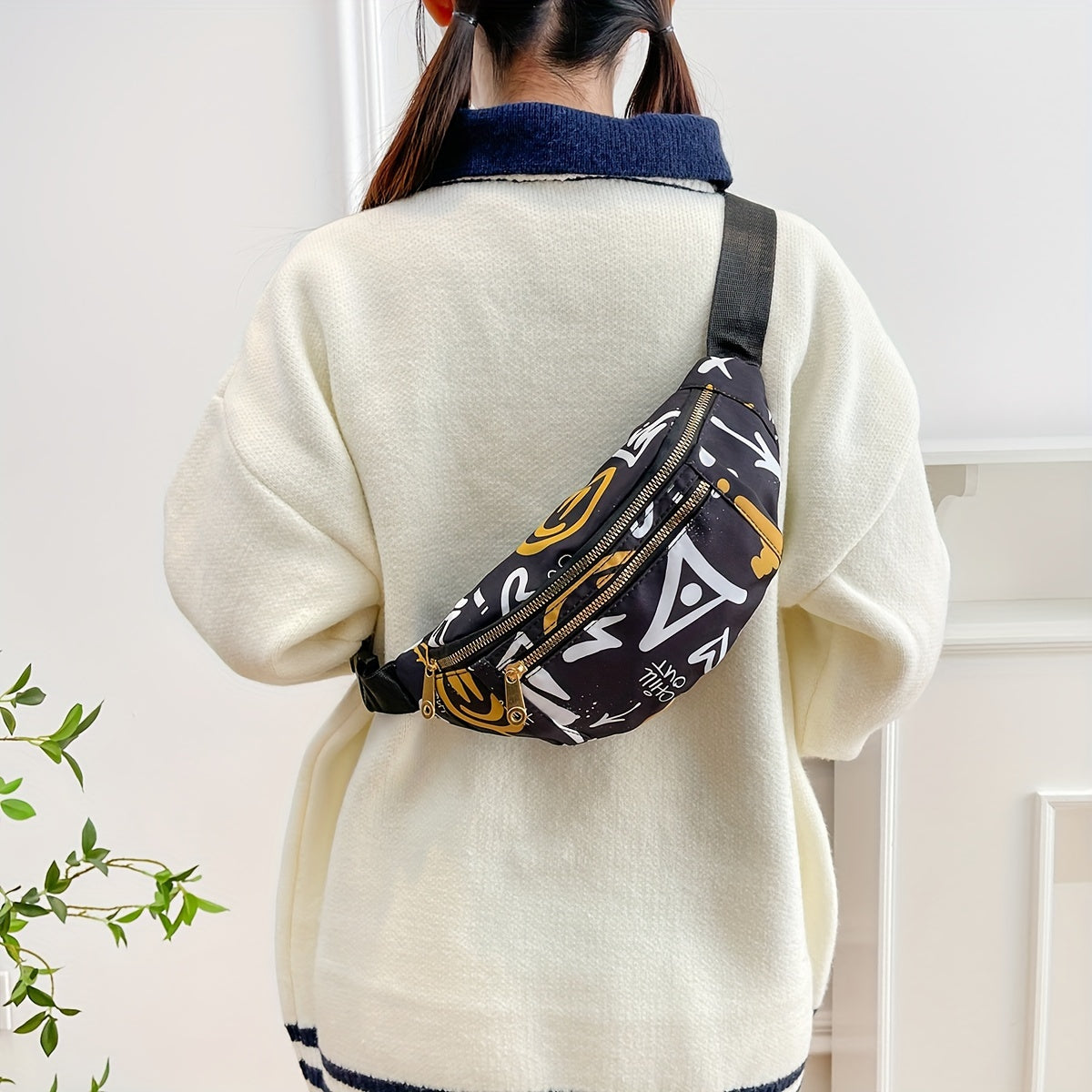 Graffiti Waist Bag for Outdoor Sports Universal Printing Messenger Bag