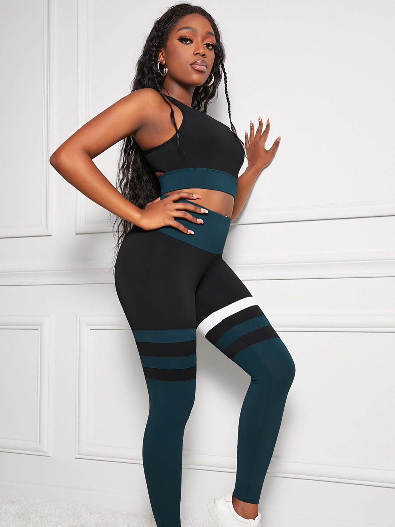 Striped 2pc Workout Set Crop Sports Bra & Leggings