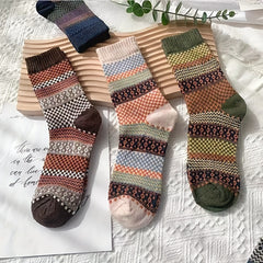 5 Pairs Outdoor Warm Soft Cotton Mid-calf Wool Socks for Autumn and Winter