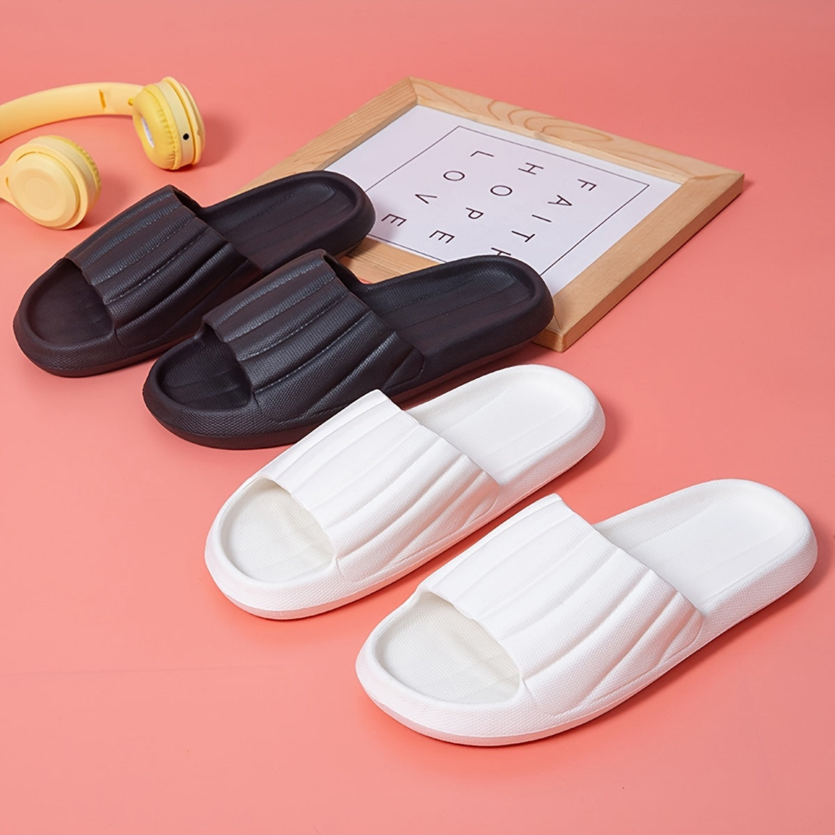 Women's Solid Pillow Slides Non-slip Indoor Shoes