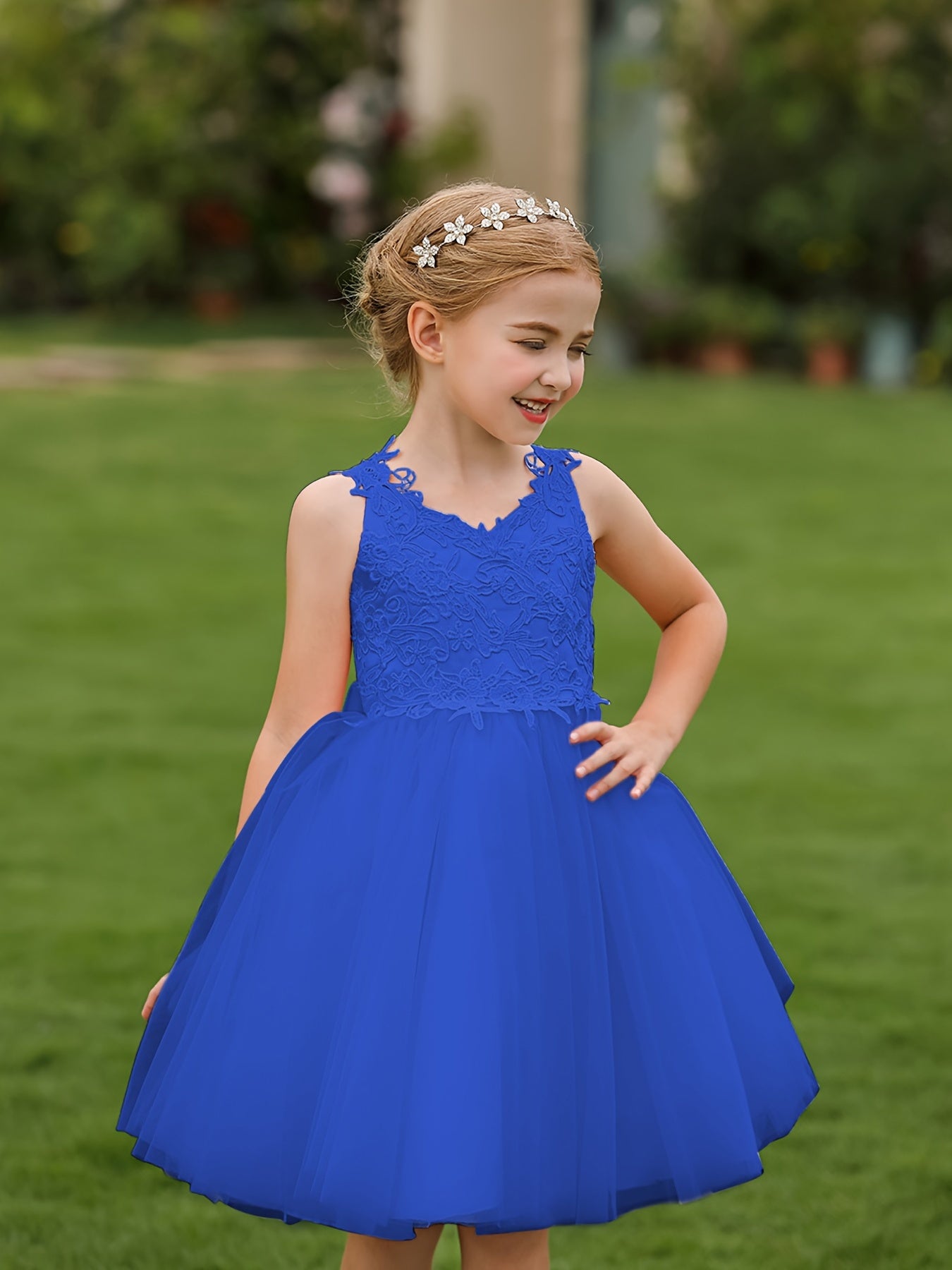 Grace Lace Strappy Sleeveless Tulle Flower Girl Dress for Party Wedding