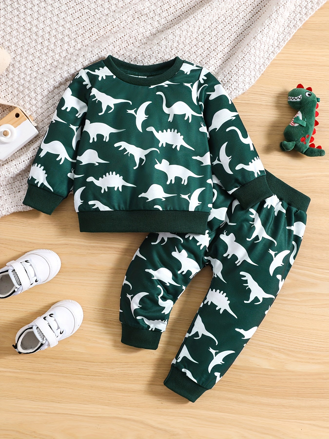 Boys Dinosaur Set Long Sleeve Pullover Top & Pants