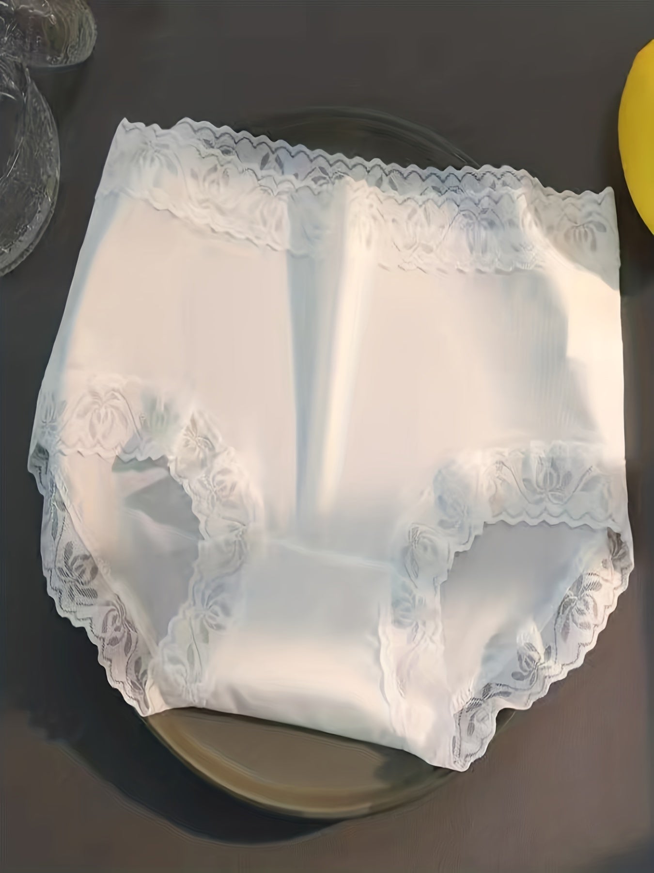 3pcs Lace Briefs Comfy Stretchy Panties Women's Lingerie